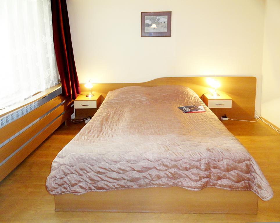 Hotel Of Bulgarian Academy Of Sciences Sofia Esterno foto